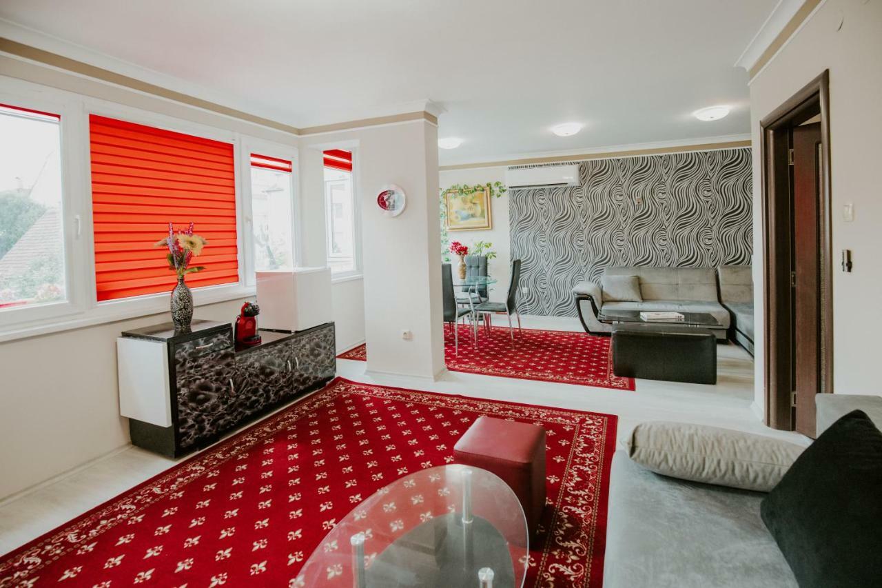 Dimitrovi Rooms โซเฟีย ภายนอก รูปภาพ